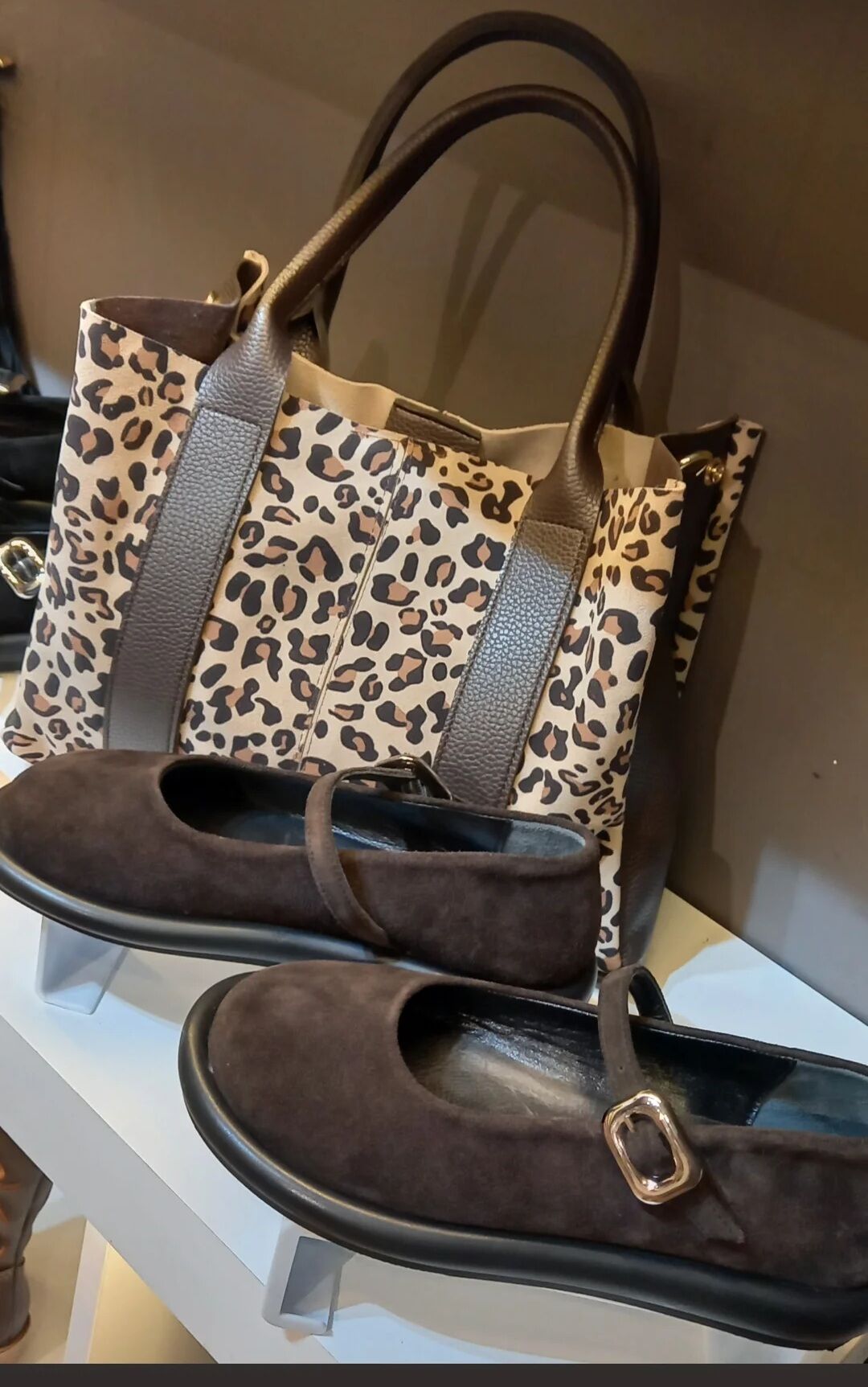 Dora leopar çanta