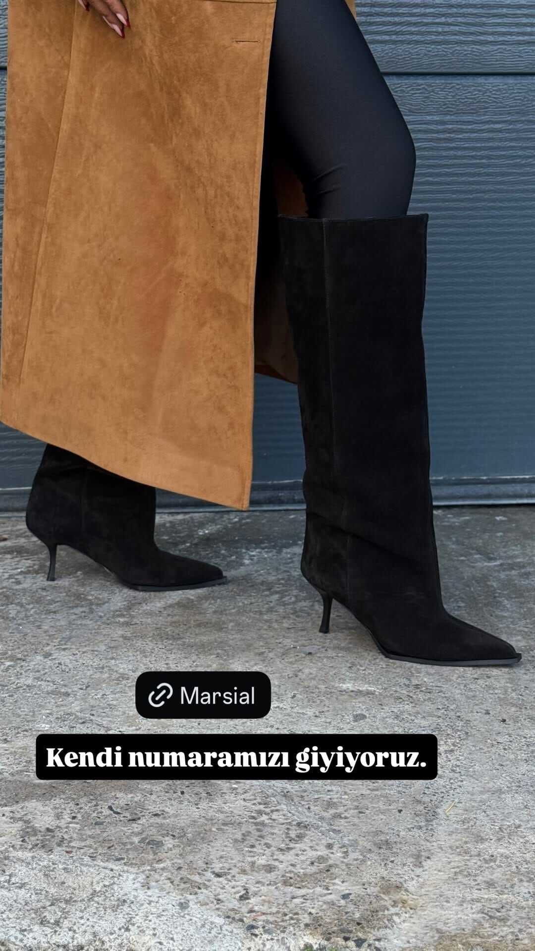 Marsial siyah süet çizme