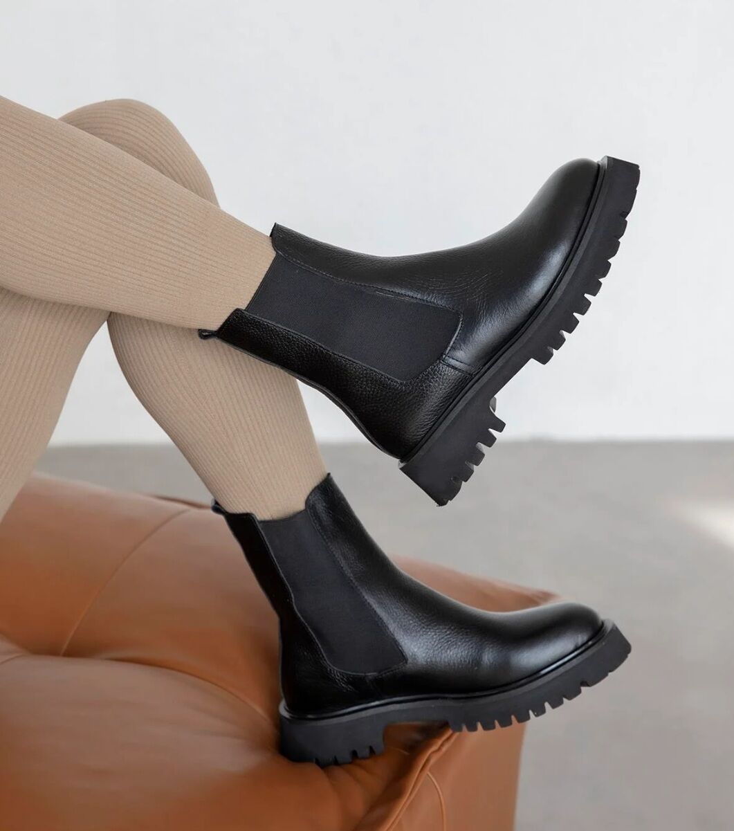 Venara siyah deri bot